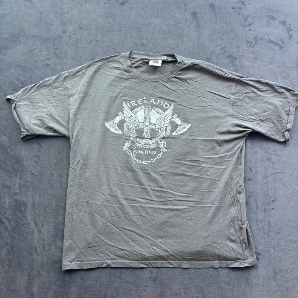 Traditional Craftwear Ireland Vikings Graphic T-Shirt Gray XXL Relaxed Fit